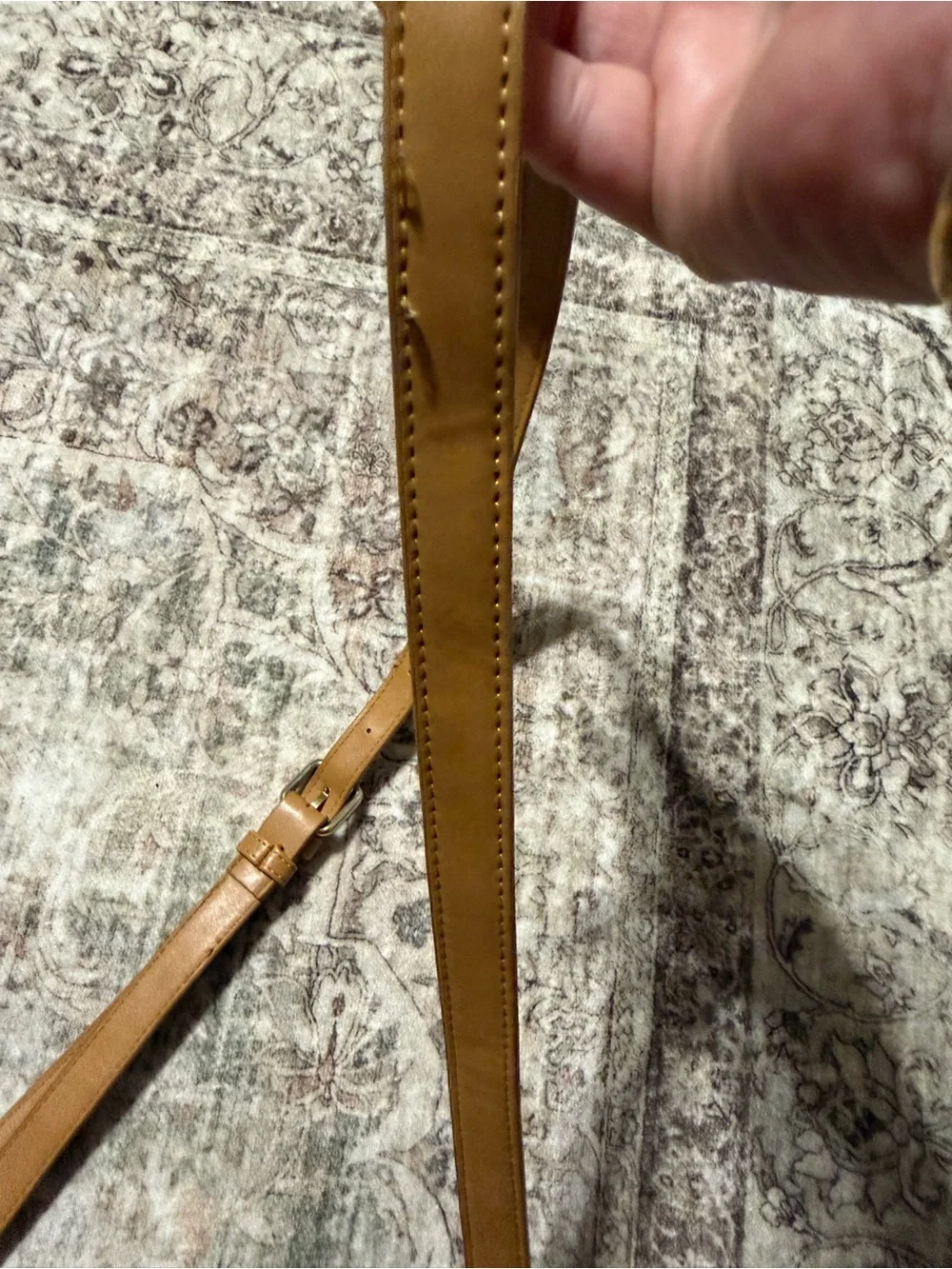 Tan Women's Laser-Cut Crossbody Bag #boho #western